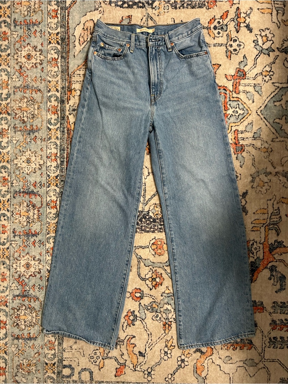 Levi's Women's Wide-Leg Jeans in Light Blue Wash